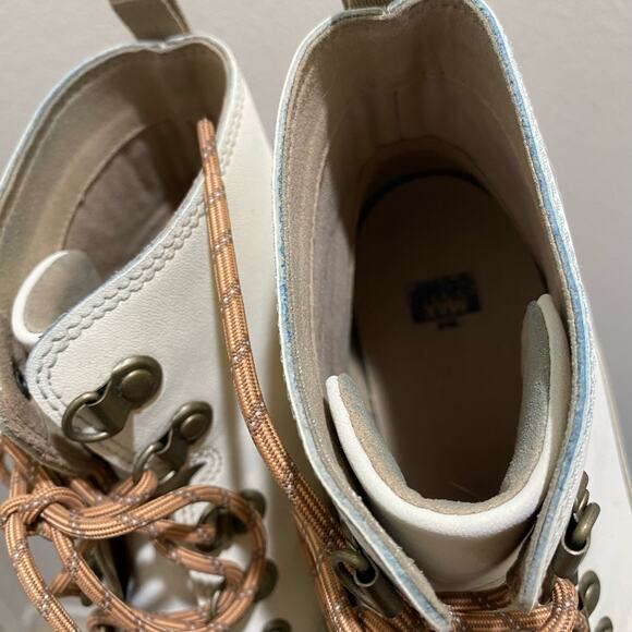 Teva Midform Lace up Boot in White Swan sz US 11 - Picture 10 of 11
